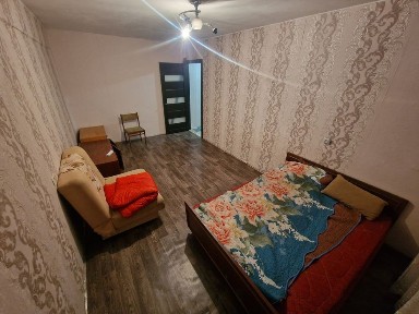 Сдам 1.5 в центре п. Глубокое