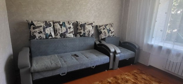 Сдам 2 комнатную квартиру