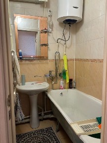 Продаю 2 ком квартиру, Пришахтинск. 21 микрорайон, район 30дом Алихан Б