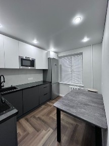 Продаю 3 х комн кв на 9 микрорайоне