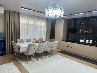 Квартира 4 комнат