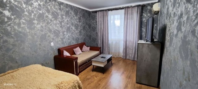 Квартира посуточно и по часовой на батысе