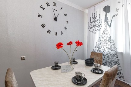 2ком 2 кровати. р-н Абу-даби, Байтерек очень уютная квартира посуточно