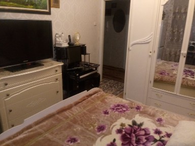 Сдам 2 комнатную квартиру.