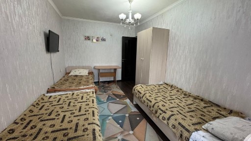 Продается 4-х комн квартира