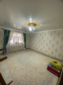 Кызылжарма (Комсомол) Сексенбаев кошесинде 2 болмели патер сатылады