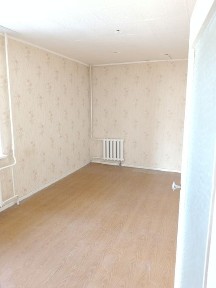 Продам 3 комн. 7-25, 2 этаж.