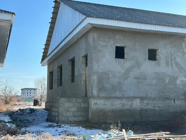 Город Каскелен 18 квартал продается большой дом, общая площадь 0,05га