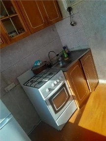 Продам 1комн на Бирюзова