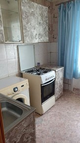 Сдается двухкомнатная на длительное проживание