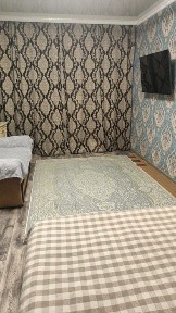 Квартира 1.5 посуточно по часова Район БСМП первый этаж