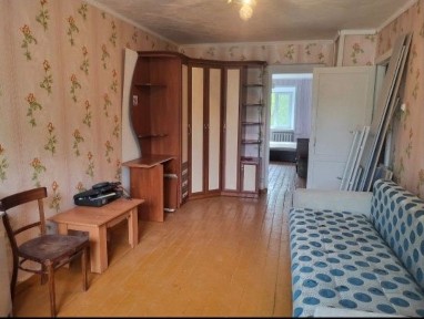 Сдам 2 ух комнатную квартиру