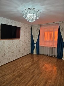 Трехкомнатная квартира в центре города посуточно