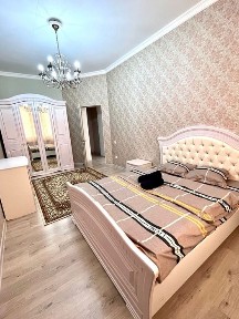 Квартира посуточно, по часам, на сутки в центре. Каспи Ред