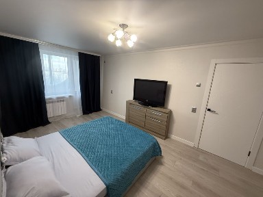 Сдается 1 комнатная квартира на 8 мкр