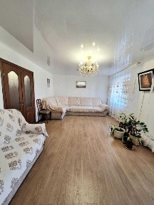 Продаётся 4 комн. квартира, район Сити Центр