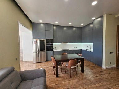 СРОЧНО - Продаю трёхкомнатную квартиру в мкр-н Гульдер-1, дом 1/4