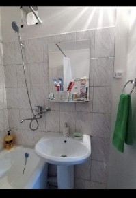 Сдается 1-ая квартира, посуточно, район апреля