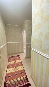 Срочно продам 3х комнатную квартиру. Удобное расположение.