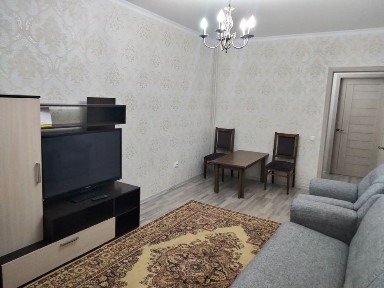 1-ЭТАЖ! 2-комнатная квартира, 51 м2 посуточно. 14мкр