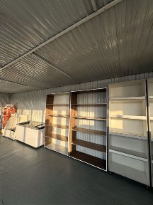 Сдается в аренду утепленный помещение вдоль дороги, высокий трафик