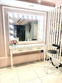 Место бровиста, визажиста в аренду