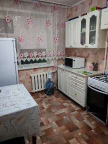 Сдам трех комнатную квартиру на длительный срок район автогородок