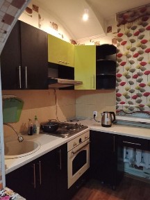 Срочно продам3 комнатную квартиру лен. проекта