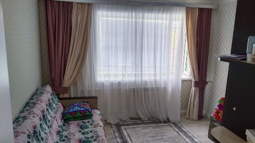 Продается 4х комнатная квартира ( бывший общежитие).3 эт