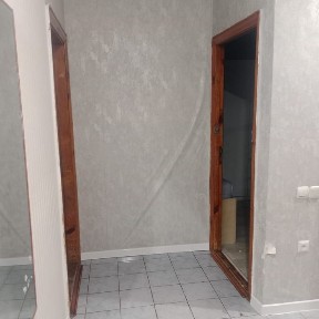 Узак мерзимге Есет батыр кошесинен Уй жалга бериледи. 130000+ком усл