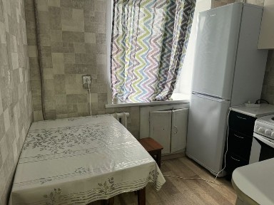 Двух комнатная квартира 3 микрорайон 31 дом