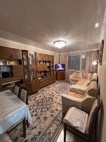 2 ком Ленинградка в районе Тайги на среднем этаже