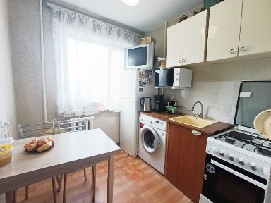 ! Продаю 2-комнатную квартиру в 23 мкр