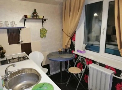 Сарыарка 11-Кенесары, 2часа 2000