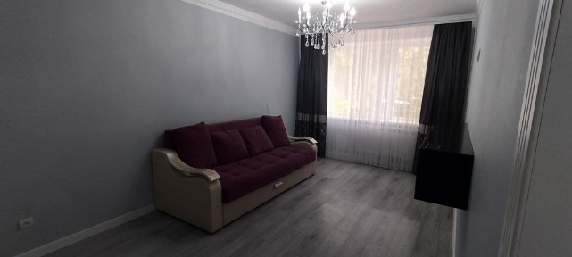 Сдам 3 -х комнатную квартиру на длительный срок