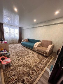 Продам 3-х ком. кв. с ремонтом, ул Виноградова 10, 72м²