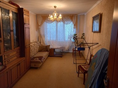 Сдам квартиру 3-х комнатную