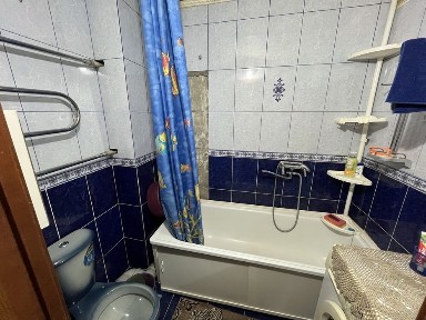 Продам квартиру 4-28