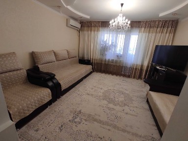 Продам 4-х комнатную квартиру по низкой цене