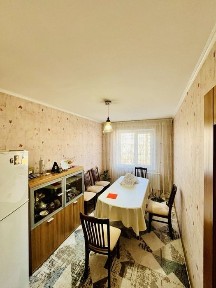 Продам 4 комнатную квартиру срочно!