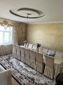 Продам большой дом.