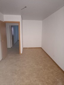 Продам 3 комн. 76кв. м, 6/9, н/у, 30млн500