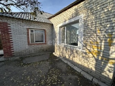 Продам 1 этажный дом в районе 11 школы