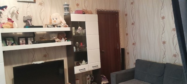 Срочно! Продам 2х комнатную квартиру с гаражем!