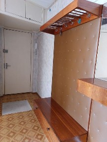 Не агентство. Продам двухкомнатную кв. 48 кв. м удобное расположение.