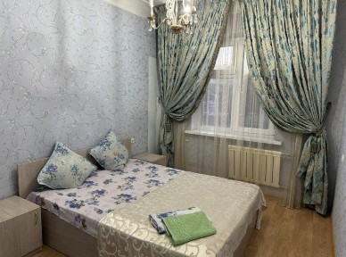 На долгий срок Трёхкомнатная квартира от хозяйна 2-этаж