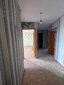 3 комн квартира район рынка, цена 16500!