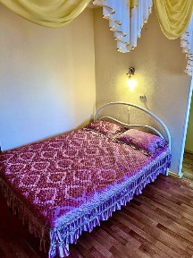 Квартирка в центре возле ЦУМа Абзала