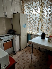 Сдам 1.5ку на Дворецспорта. Посуточно. почасово