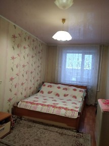 Продается 2 комнатная квартира по Кужанова 15